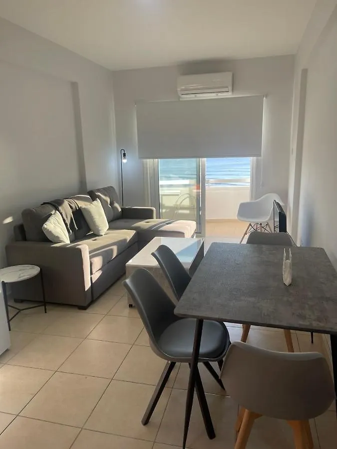 Alex Beach Apartment 34 Larnaka