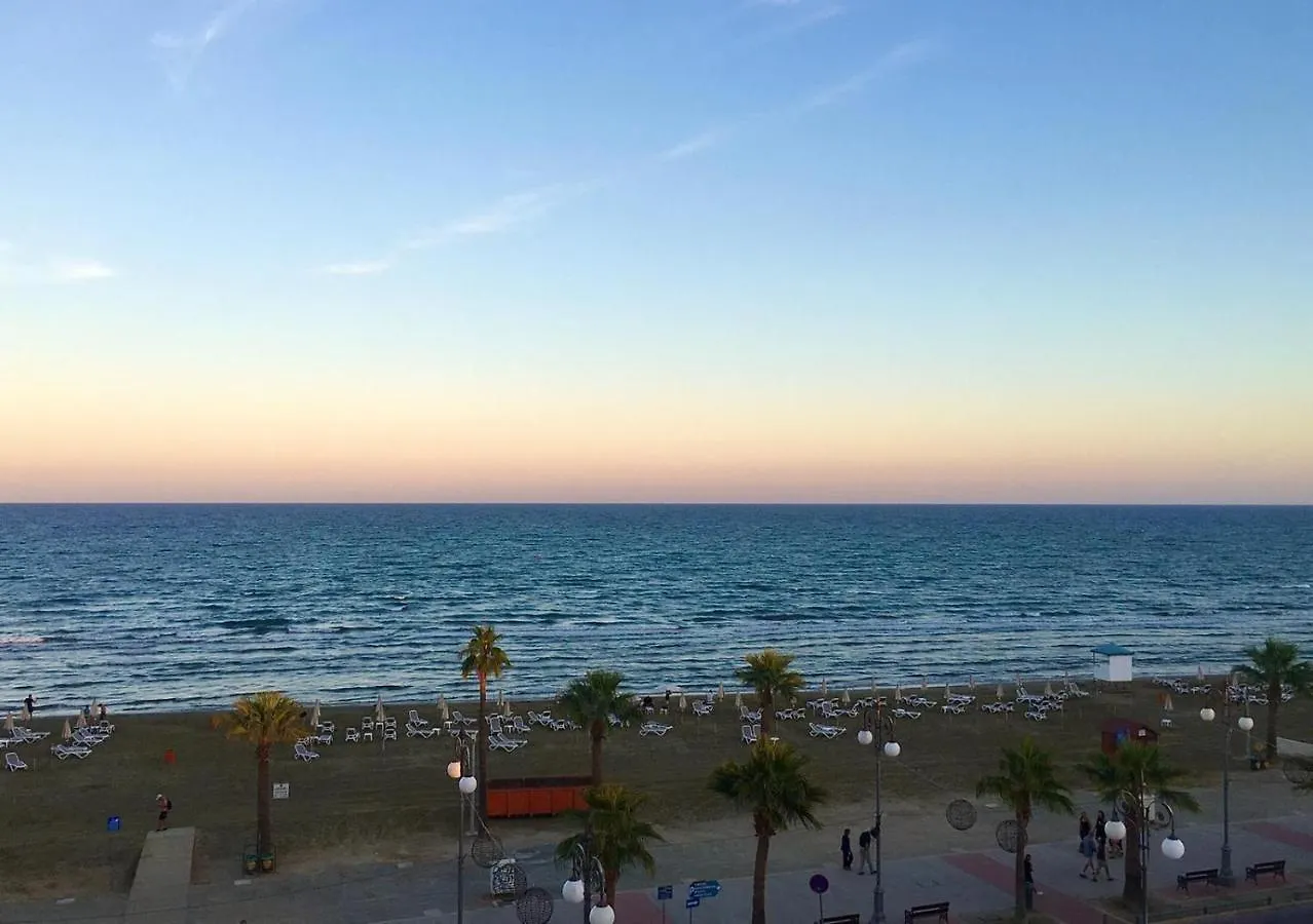 Alex Beach Apartment 34 Larnaka