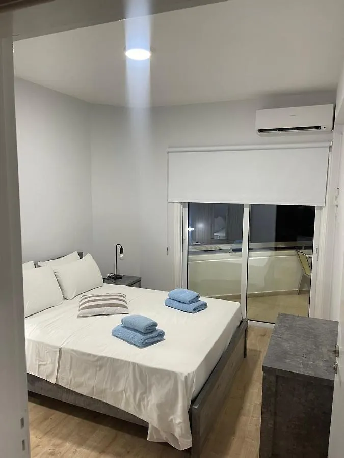 Alex Beach Apartment 34 Larnaca