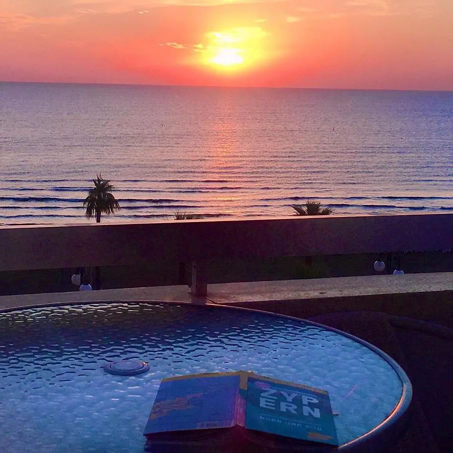 Alex Beach Apartment 34 Larnaca 0*,